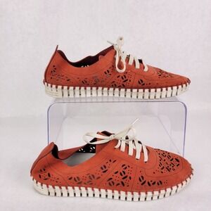 Eric Michael Laser Cut Suede Lace Up Nubuck Sneakers Womens 6.5-7 Casual Preppy‎